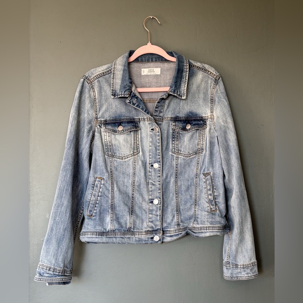 MING Perfect Jean Jacket. Large. Never worn.